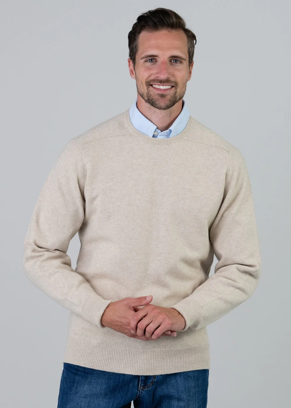 Melrose 2 Ply Cashmere V-Neck - Image 3