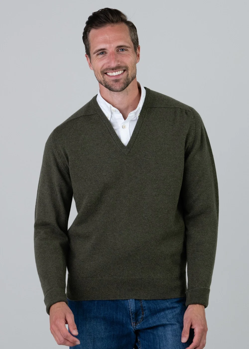 Melrose 2 Ply Cashmere V-Neck - Image 2