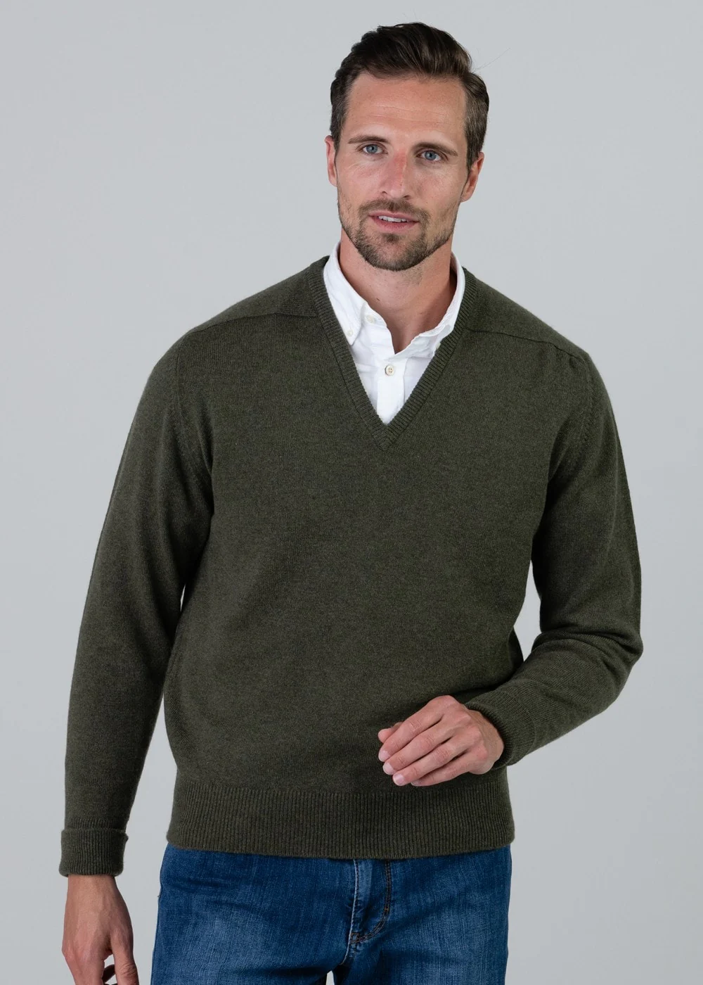 Melrose 2 Ply Cashmere V-Neck - Image 3