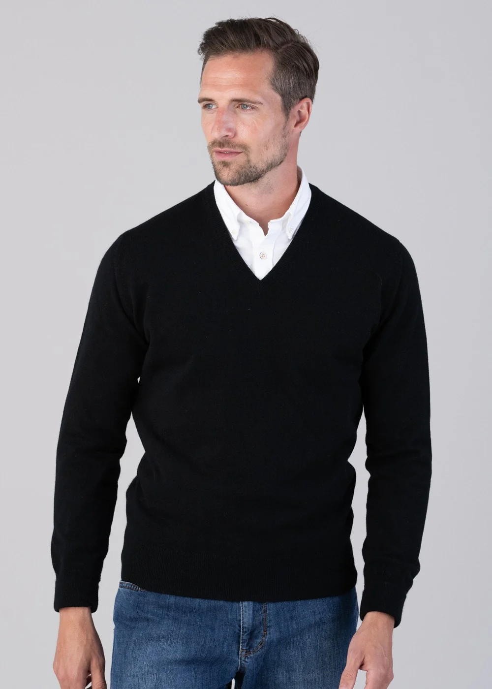 Oxton 1 Ply Cashmere V-Neck - Image 3