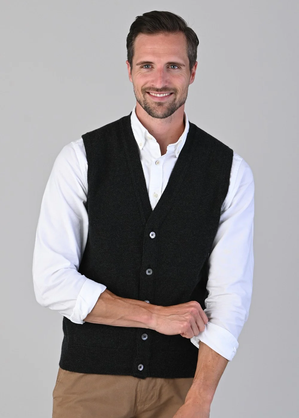 Oxton 1 Ply Cashmere Waistcoat - Image 2